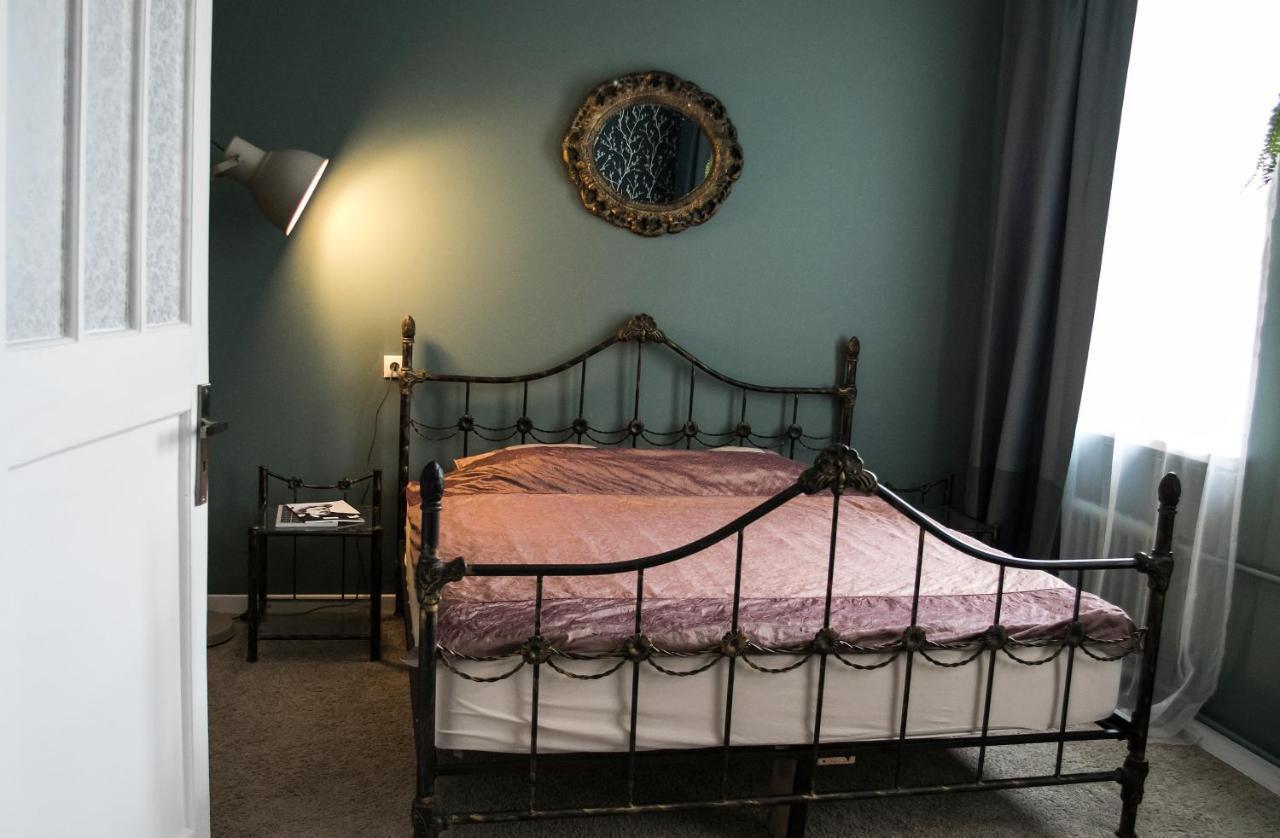 Classy Green Old Town Apartment كلابيدا المظهر الخارجي الصورة